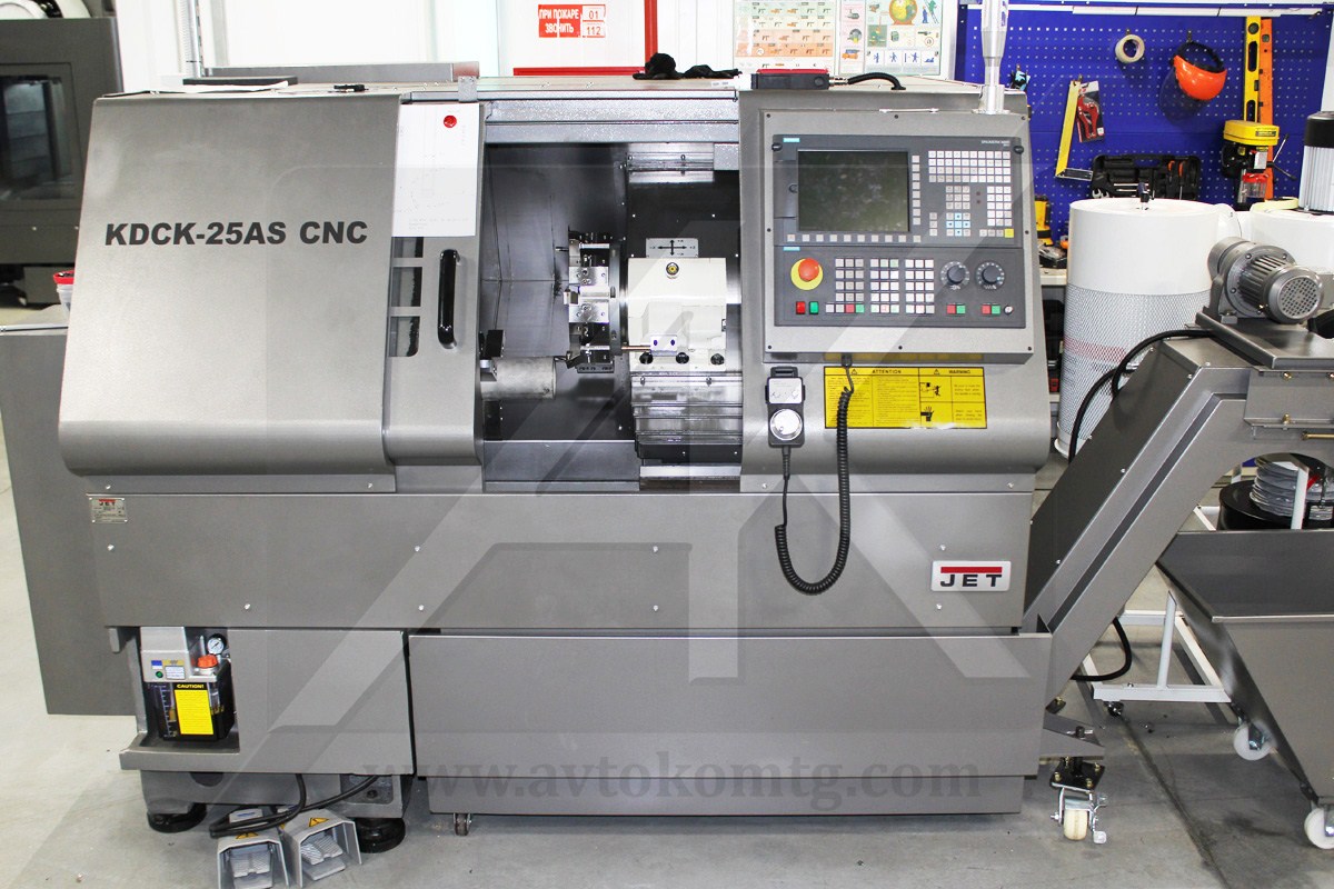 CNC Lathe CNC Lathe